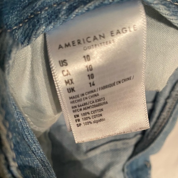 American Eagle Ruffled Paper Bag Shorts - Picture 5 of 5